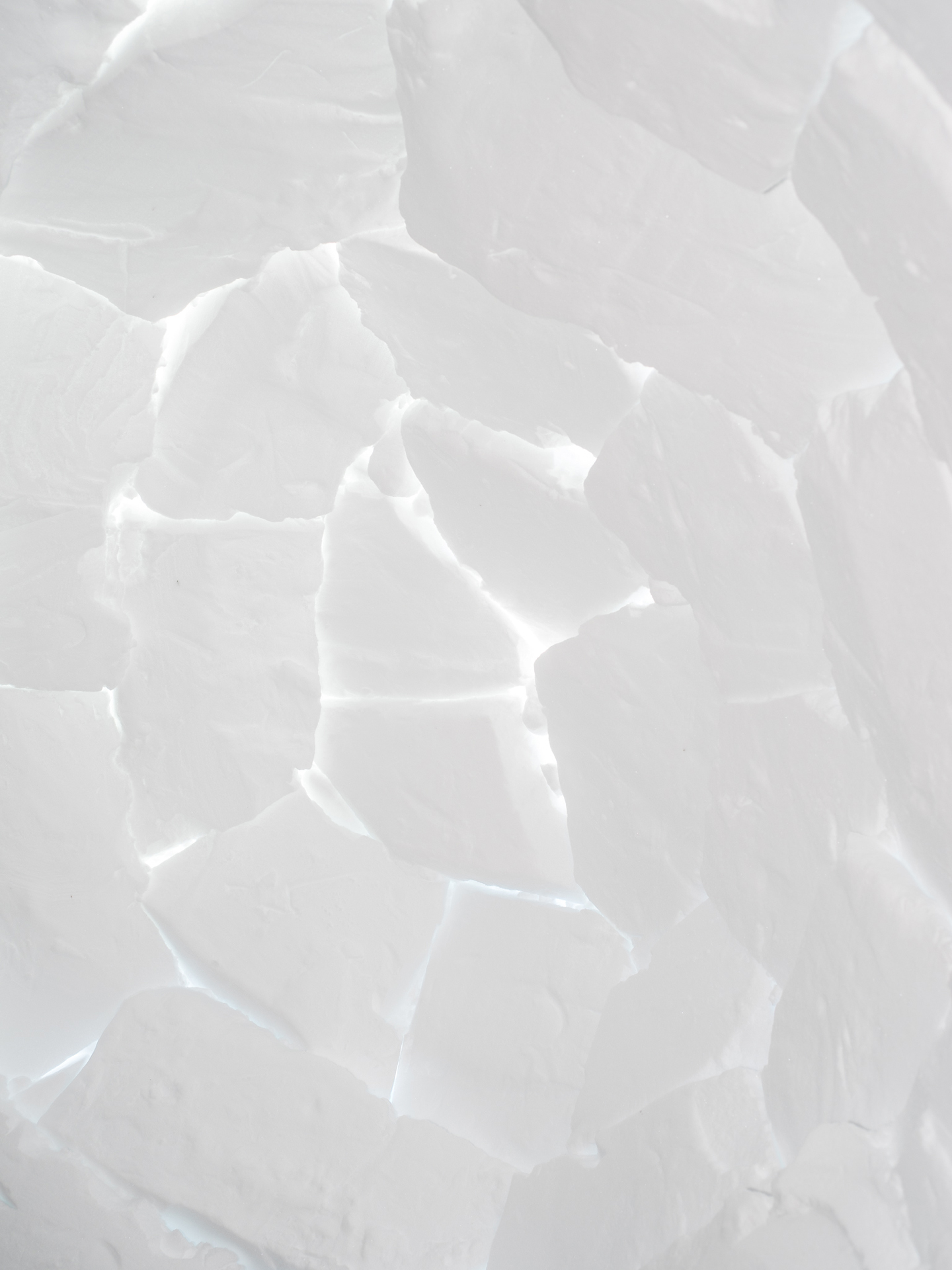 picture of inside an igloo in bright light in Nunavik by Alexi Hobbs for Air Inuit