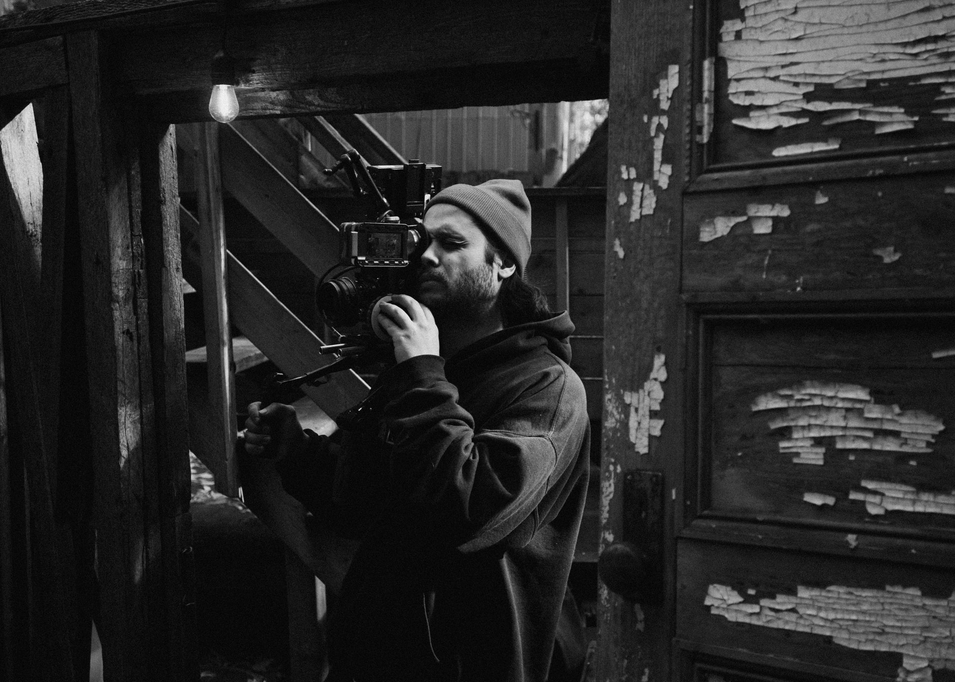 camera assistant filming in behind the scenes of TV series La Loi C'est La Loi filmed by Les Gamins for TV5 Unis