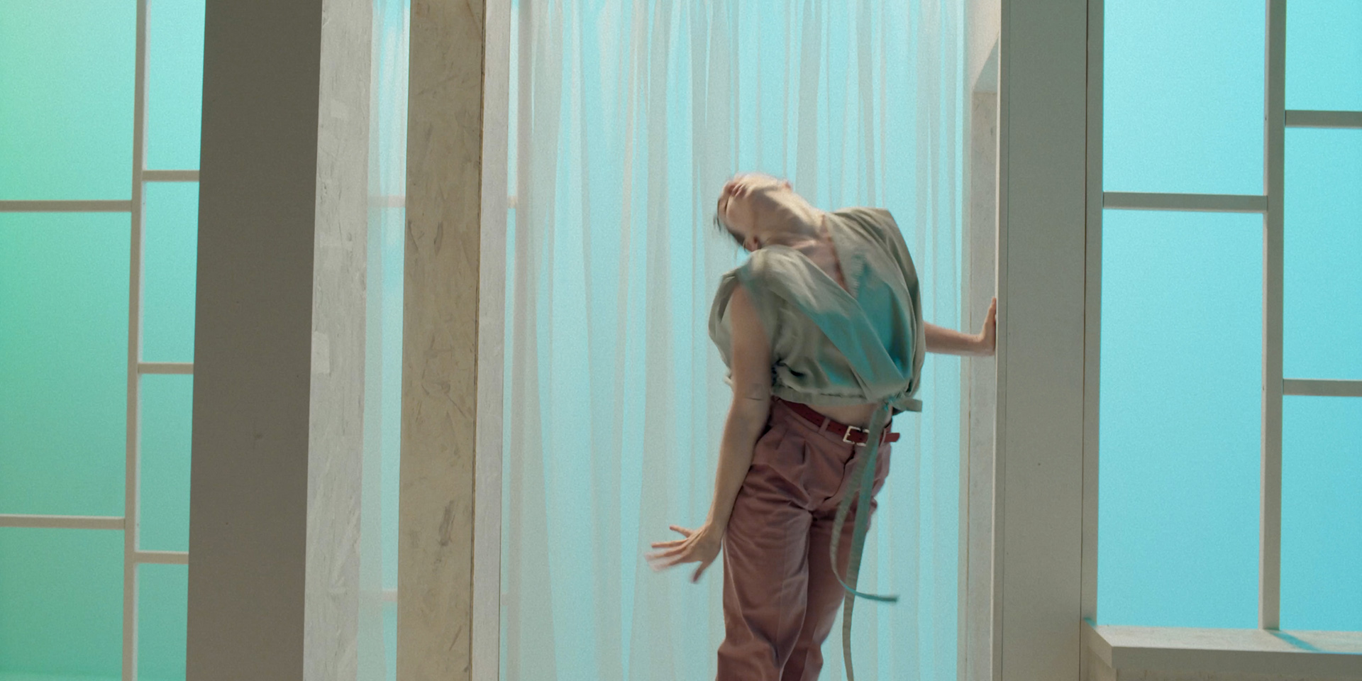 caucasian female dancer dressed in light green by Simon Duhamel for Feelings for Fabrikate